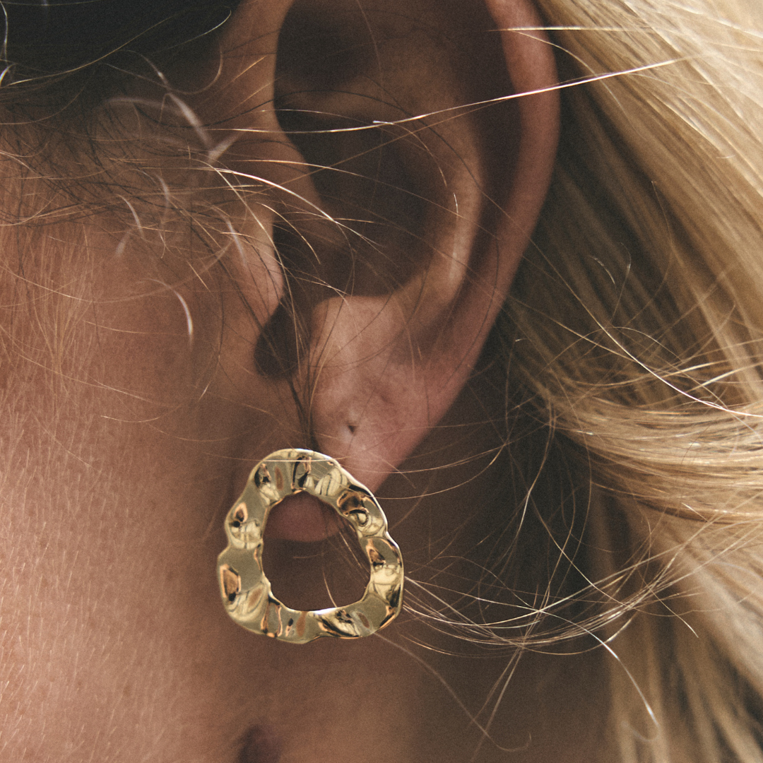Comment nettoyer des bijoux en or